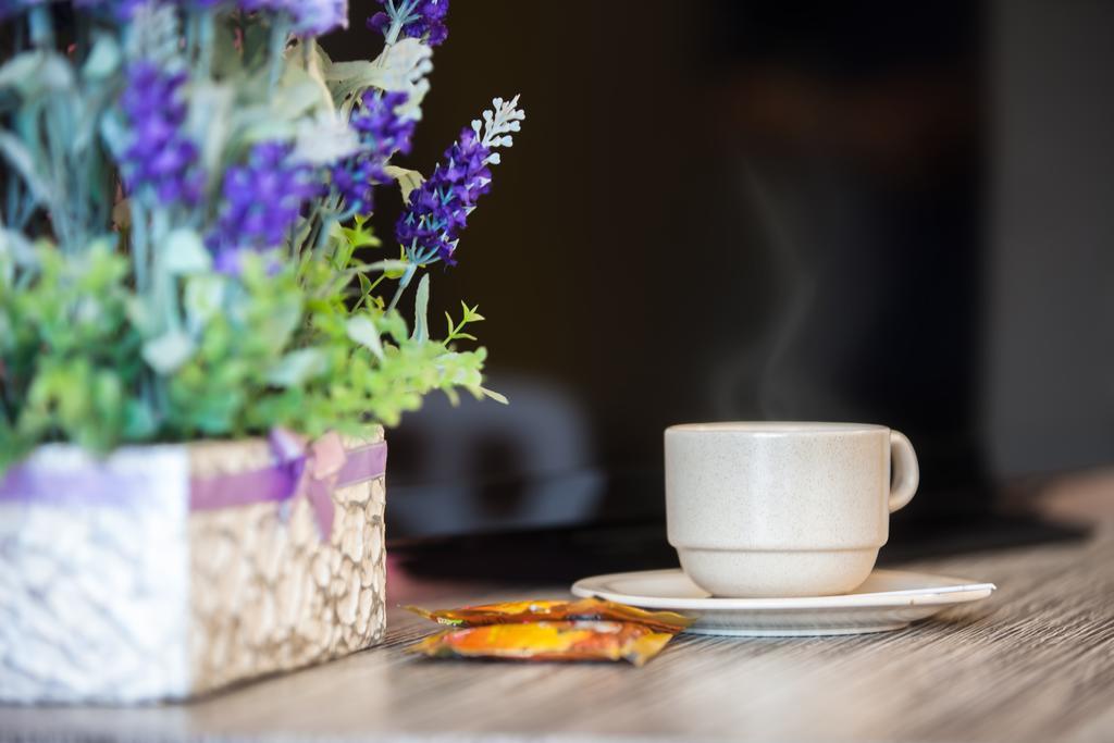 Lavender Inn Permas Jaya Джохор Бахру Екстериор снимка
