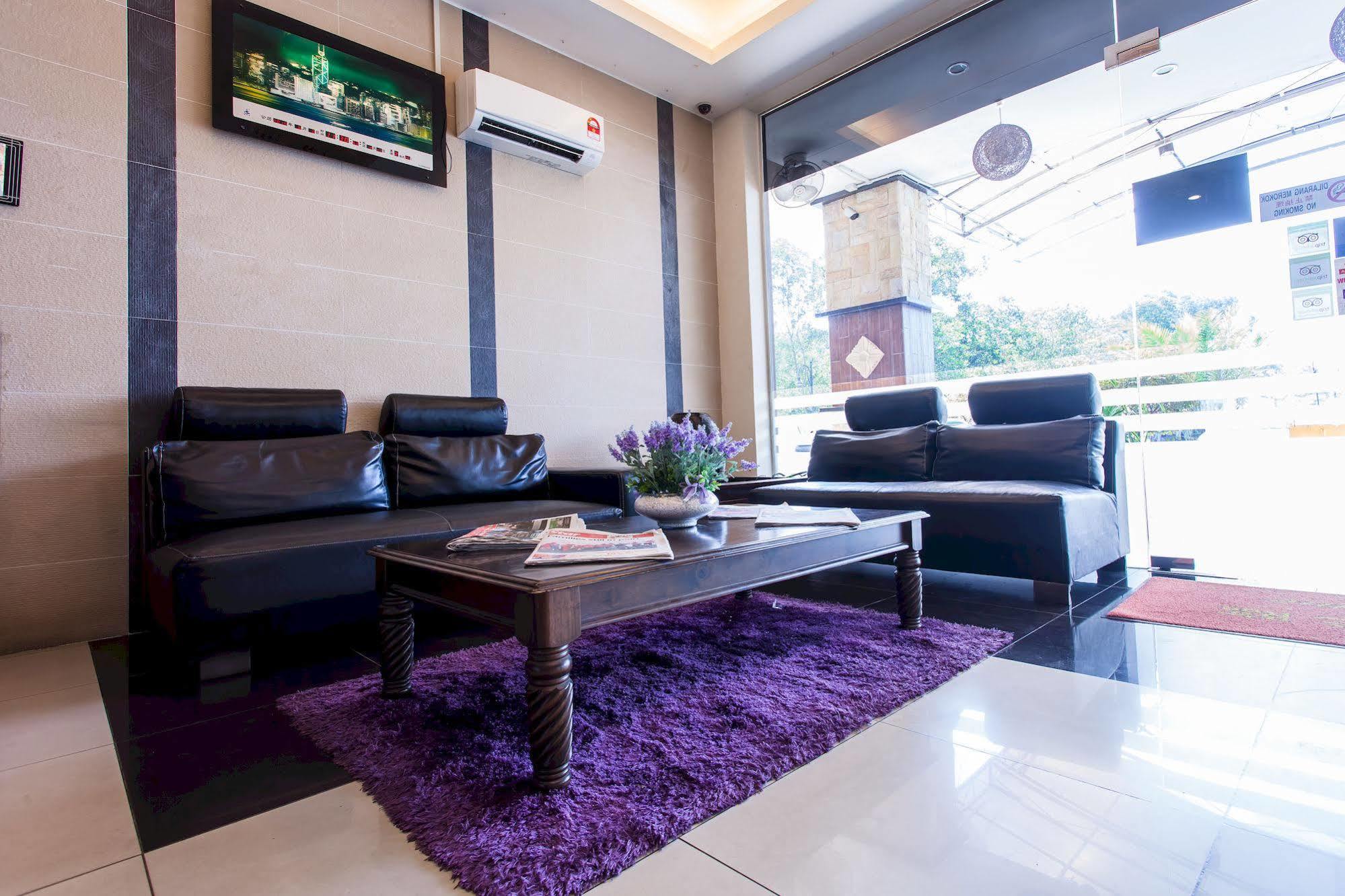 Lavender Inn Permas Jaya Джохор Бахру Екстериор снимка