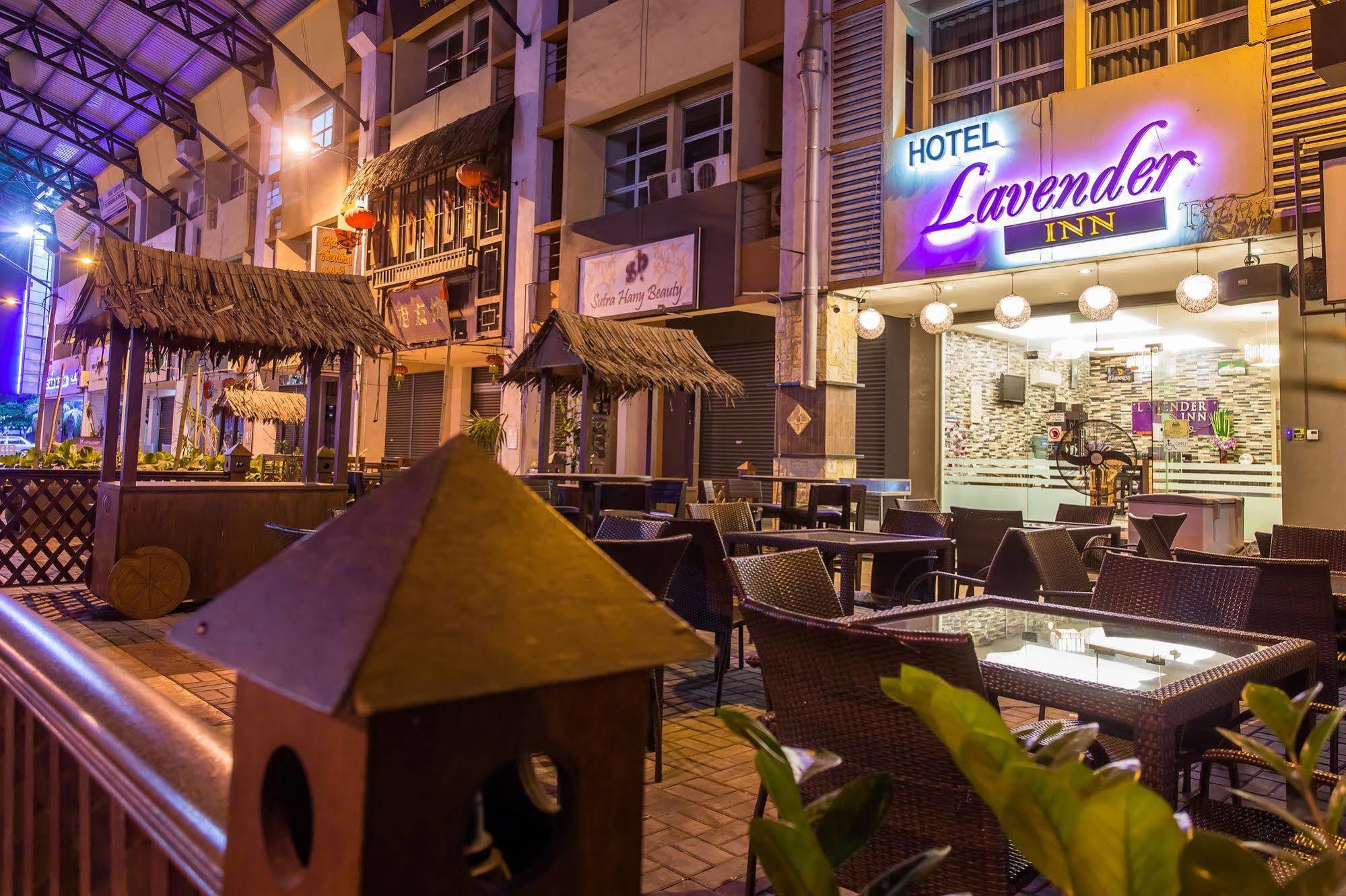Lavender Inn Permas Jaya Джохор Бахру Екстериор снимка